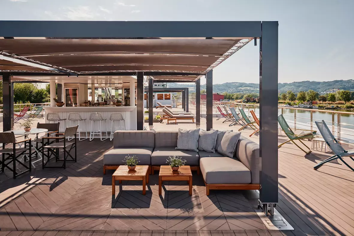 Vista Deck bei Riverside Luxury Cruises