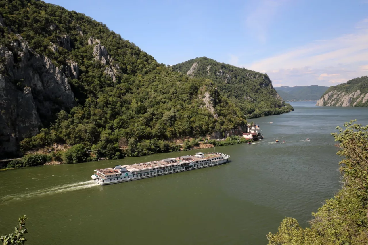 Riverside Mozart sailing through the Iron Gates gorge on the Danube