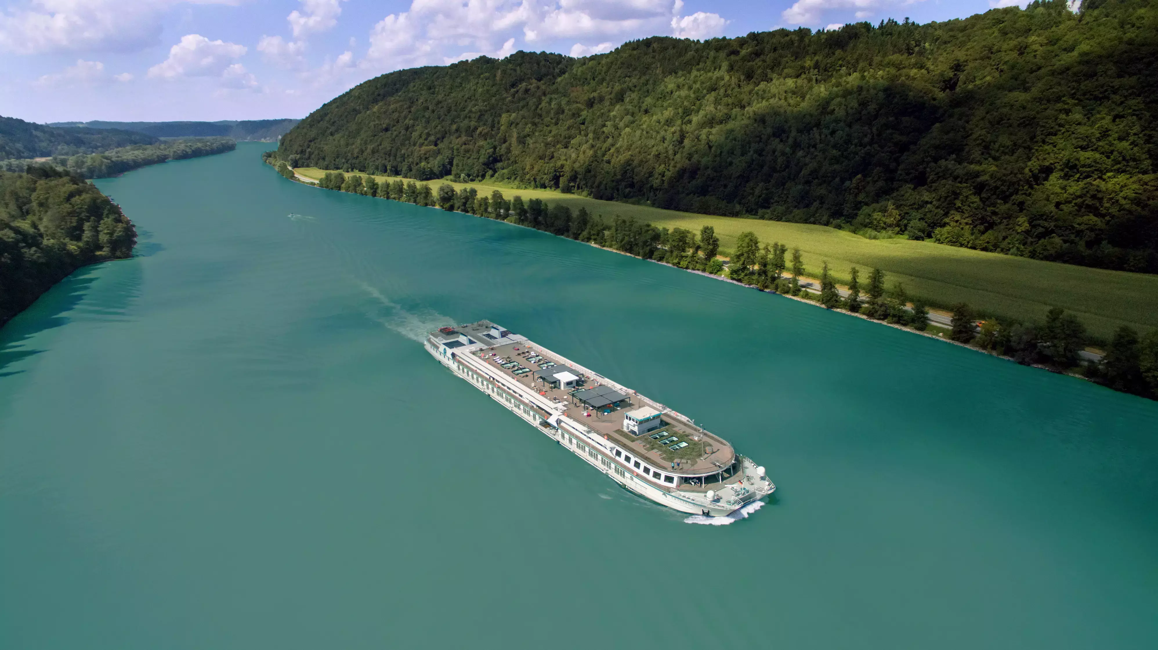 Luxury Cruise on the Riverside Mozart | Riverside Luxury Cruises