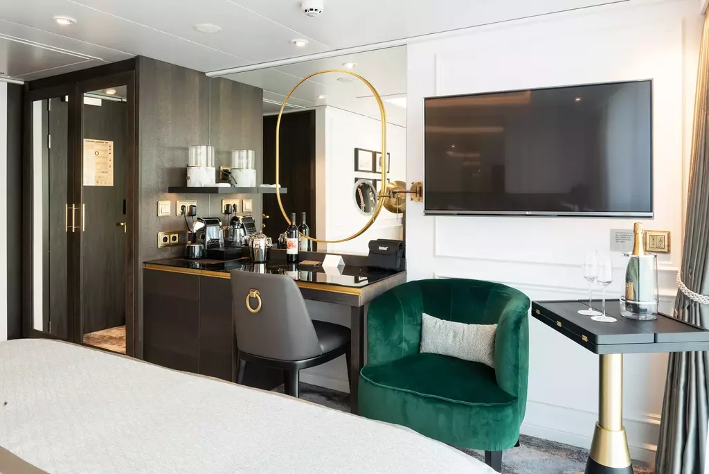 The living area of a larger suite aboard Riverside Ravel or Debussy